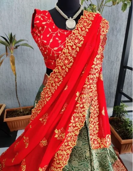 ABHISARIKA VOGUISH Embroidered Banarsi Women Lehenga - Free Size, Semi Stitched, Pack of 1